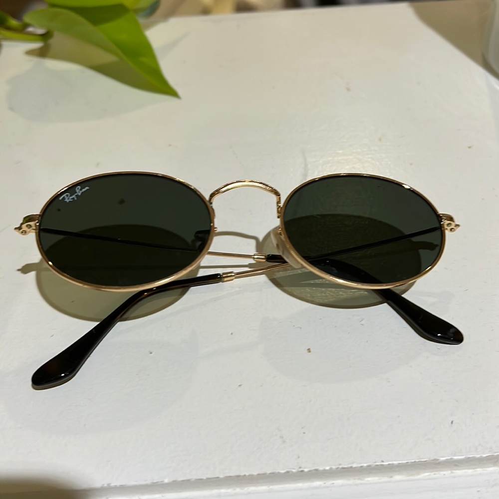 RAYBAN sunglasses